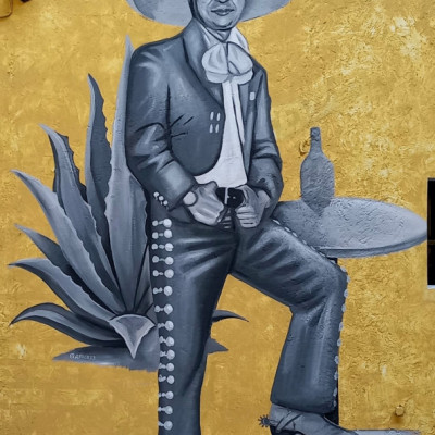 Mural de graffiti en Puebla - murales, bares